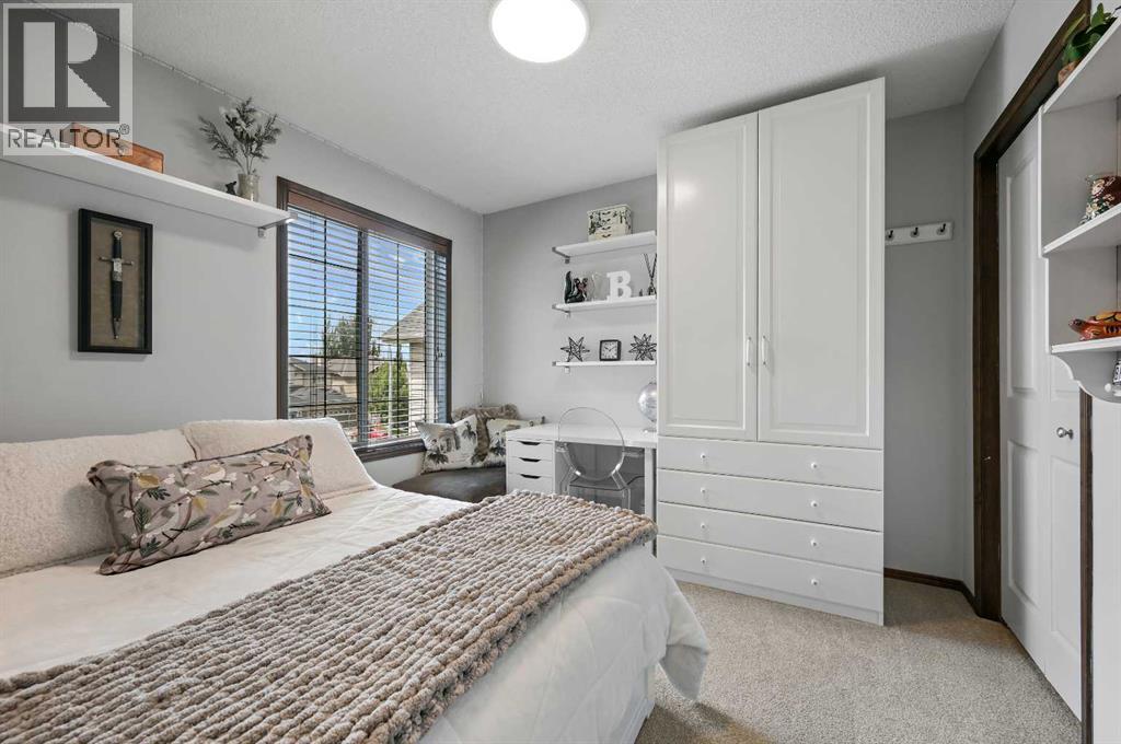 Single Family House for Sale in  Auburn Bay Court SE Auburn Bay Calgary 