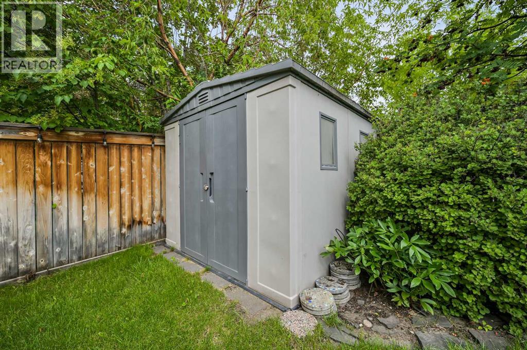 Single Family House for Sale in  Auburn Bay Court SE Auburn Bay Calgary 
