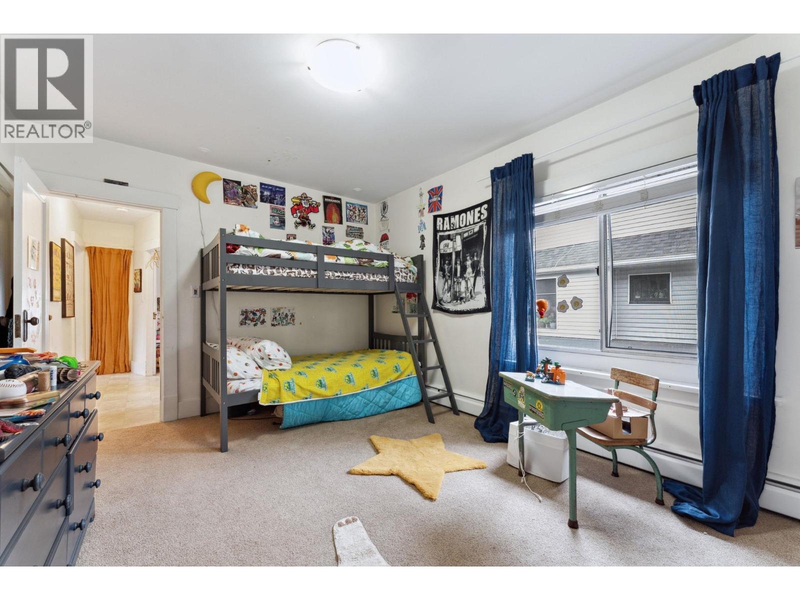 Photo 9 of 2846 Trinity Street, Vancouver BC