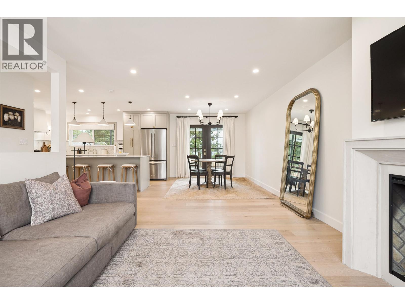 Photo 26 of 2250 Gale Avenue, Coquitlam BC