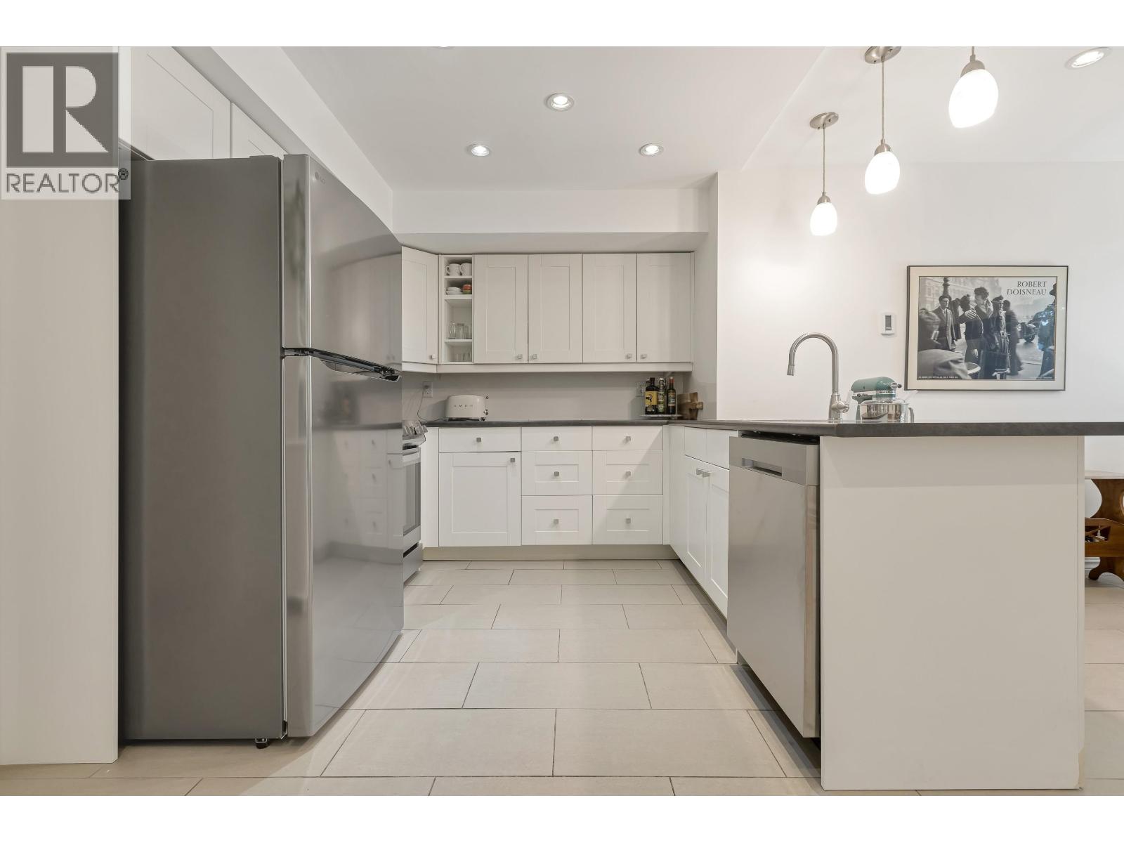 Photo 22 of 43 1140 Falcon Drive, Coquitlam BC