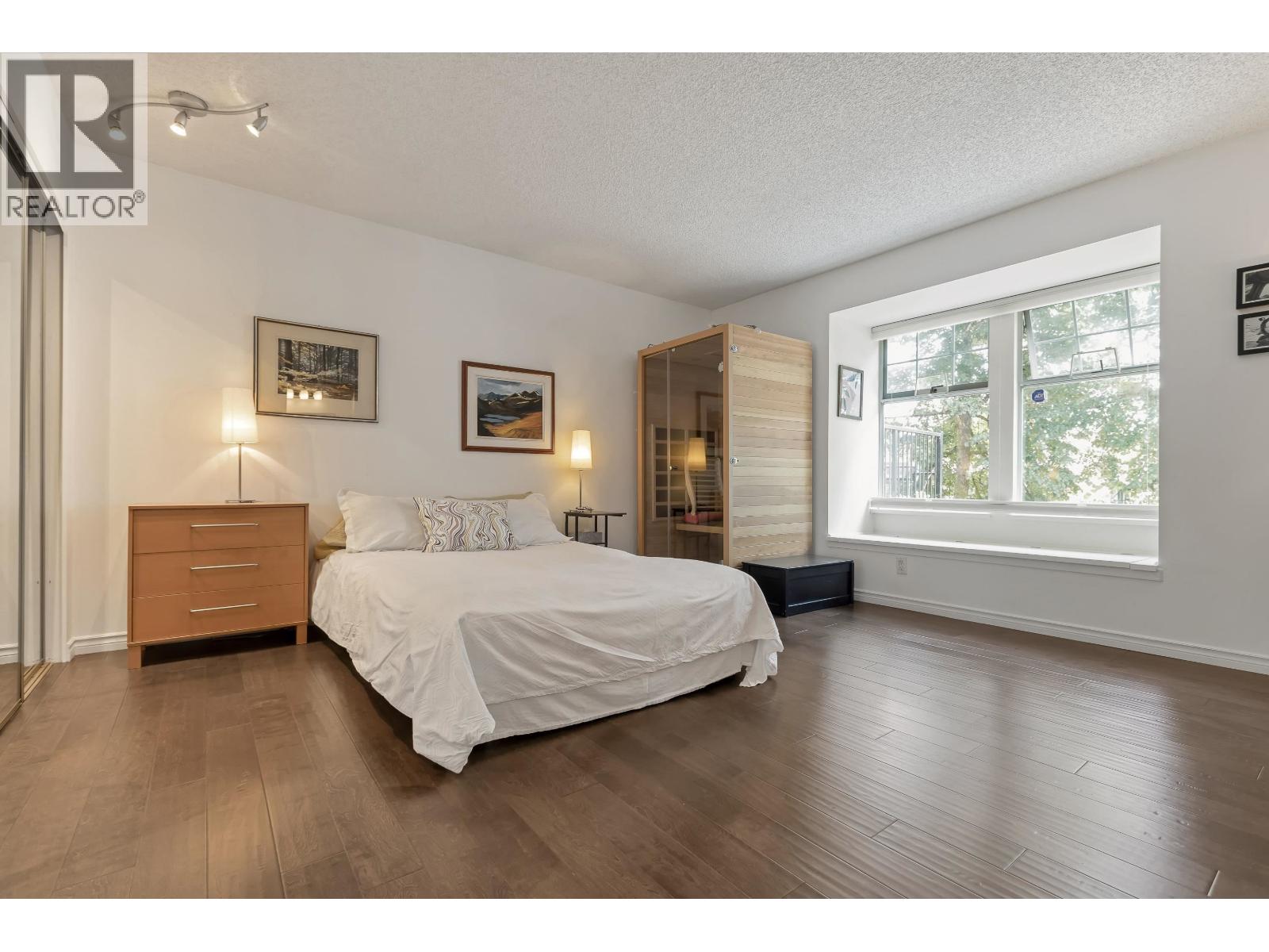 Photo 7 of 43 1140 Falcon Drive, Coquitlam BC
