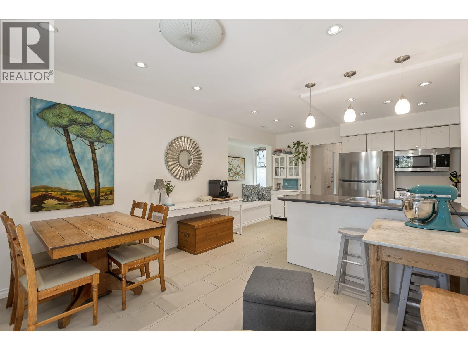 Photo 29 of 43 1140 Falcon Drive, Coquitlam BC