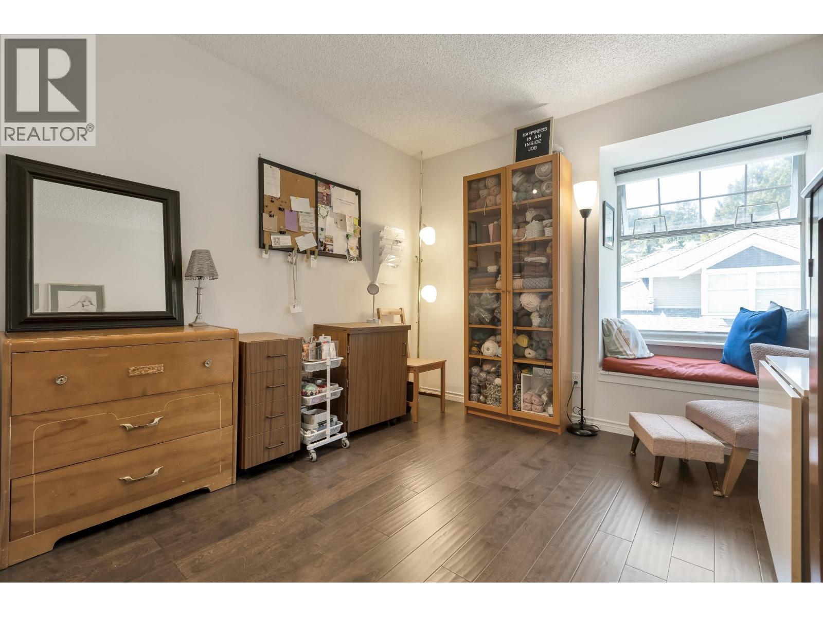 Photo 12 of 43 1140 Falcon Drive, Coquitlam BC