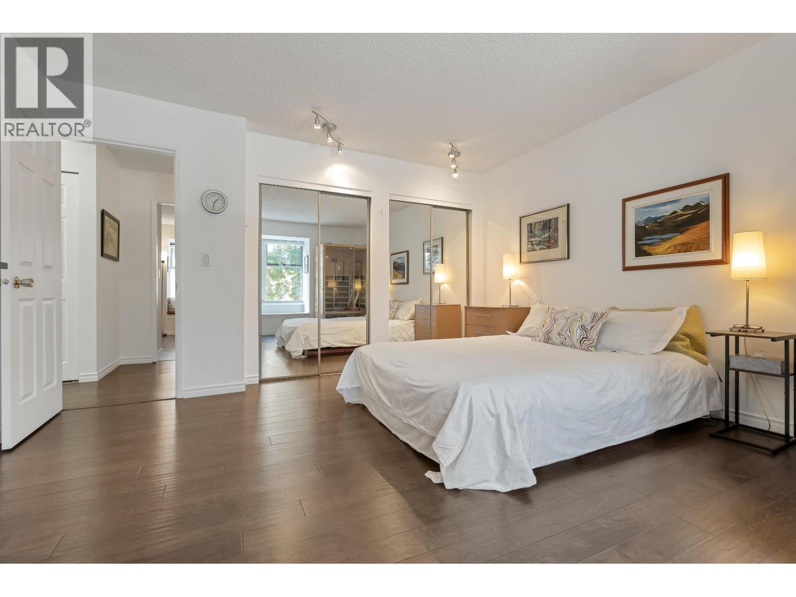 Photo 3 of 43 1140 Falcon Drive, Coquitlam BC
