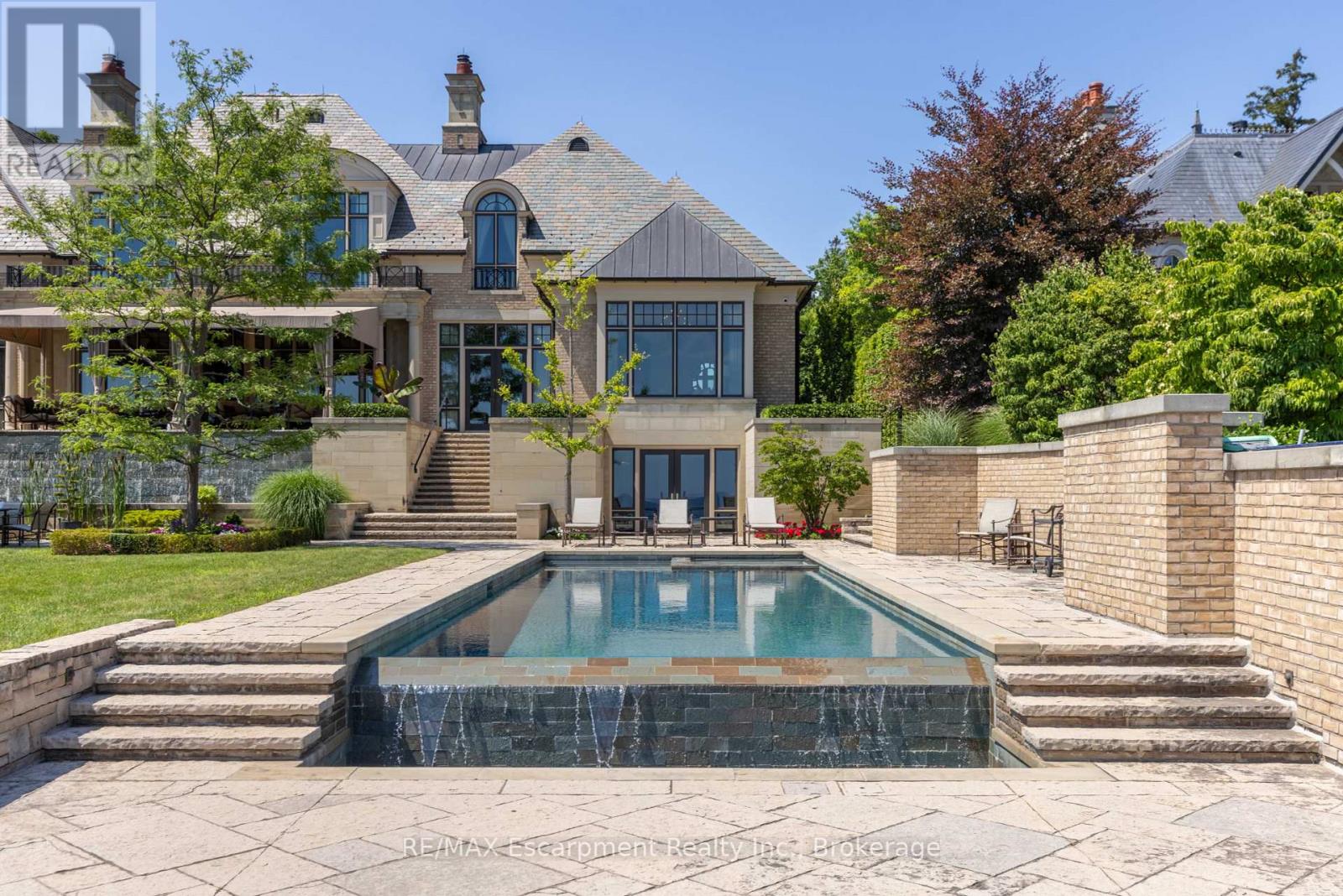 Photo 48 of 2054 Lakeshore Road E, Oakville ON