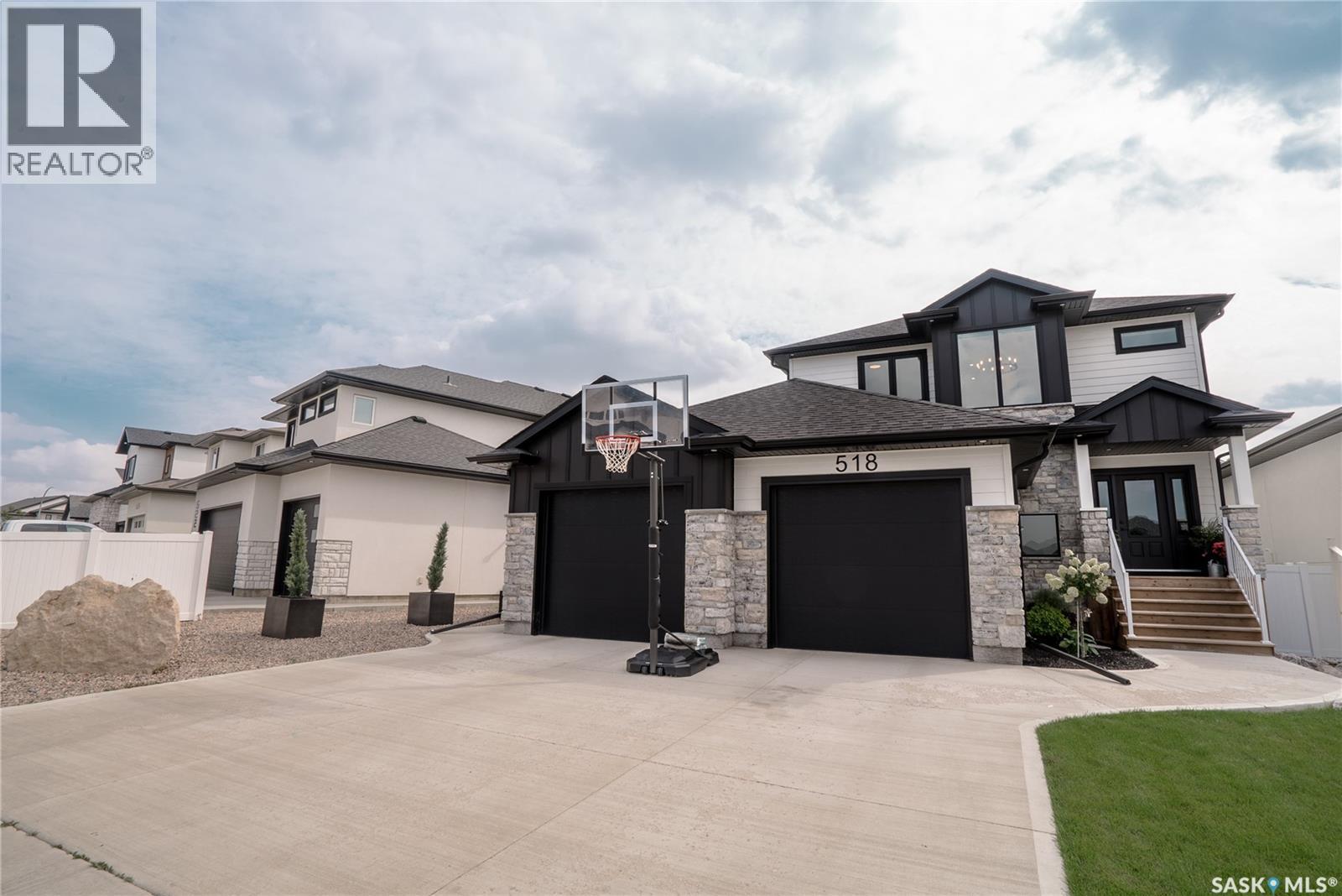 Photo 7 of 518 Hamm Crescent, Saskatoon SK