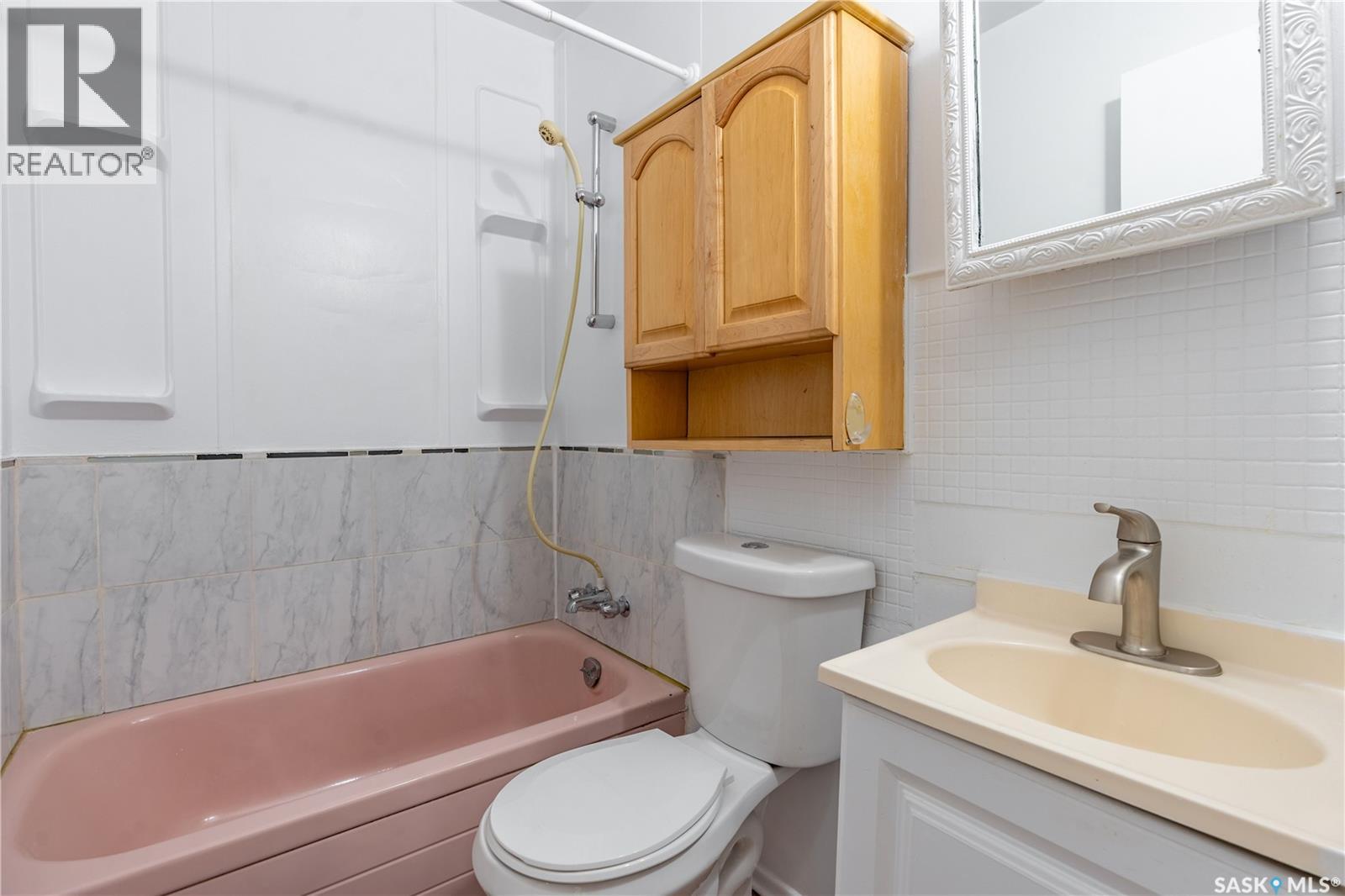 Photo 19 of 2065 Broder Street, Regina SK