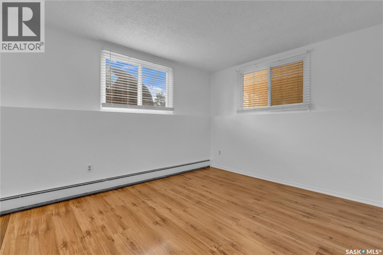 Photo 8 of 2065 Broder Street, Regina SK