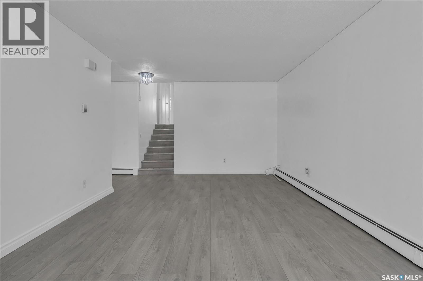 Photo 21 of 2065 Broder Street, Regina SK
