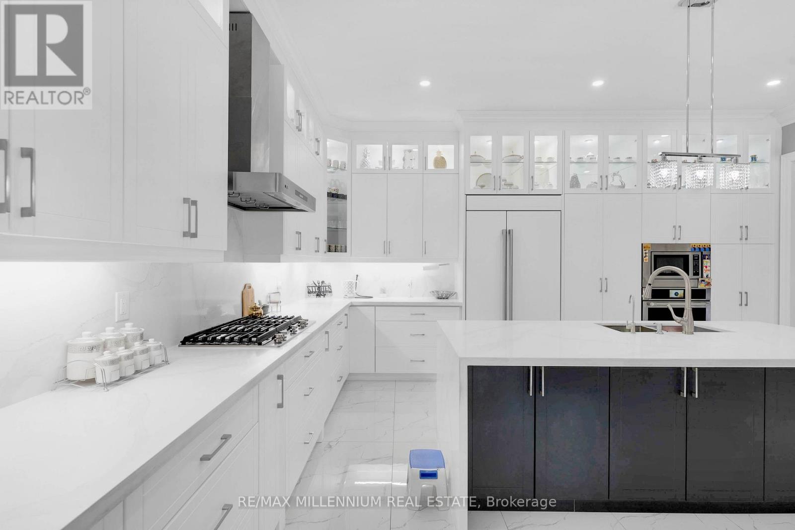 Photo 19 of 6 Landscape Drive, Brampton ON