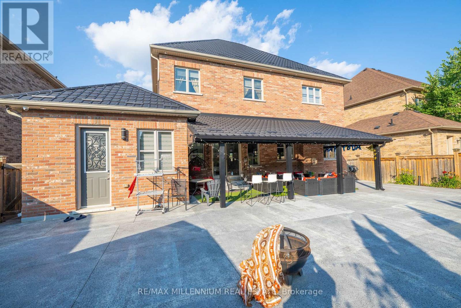 Photo 45 of 6 Landscape Drive, Brampton ON