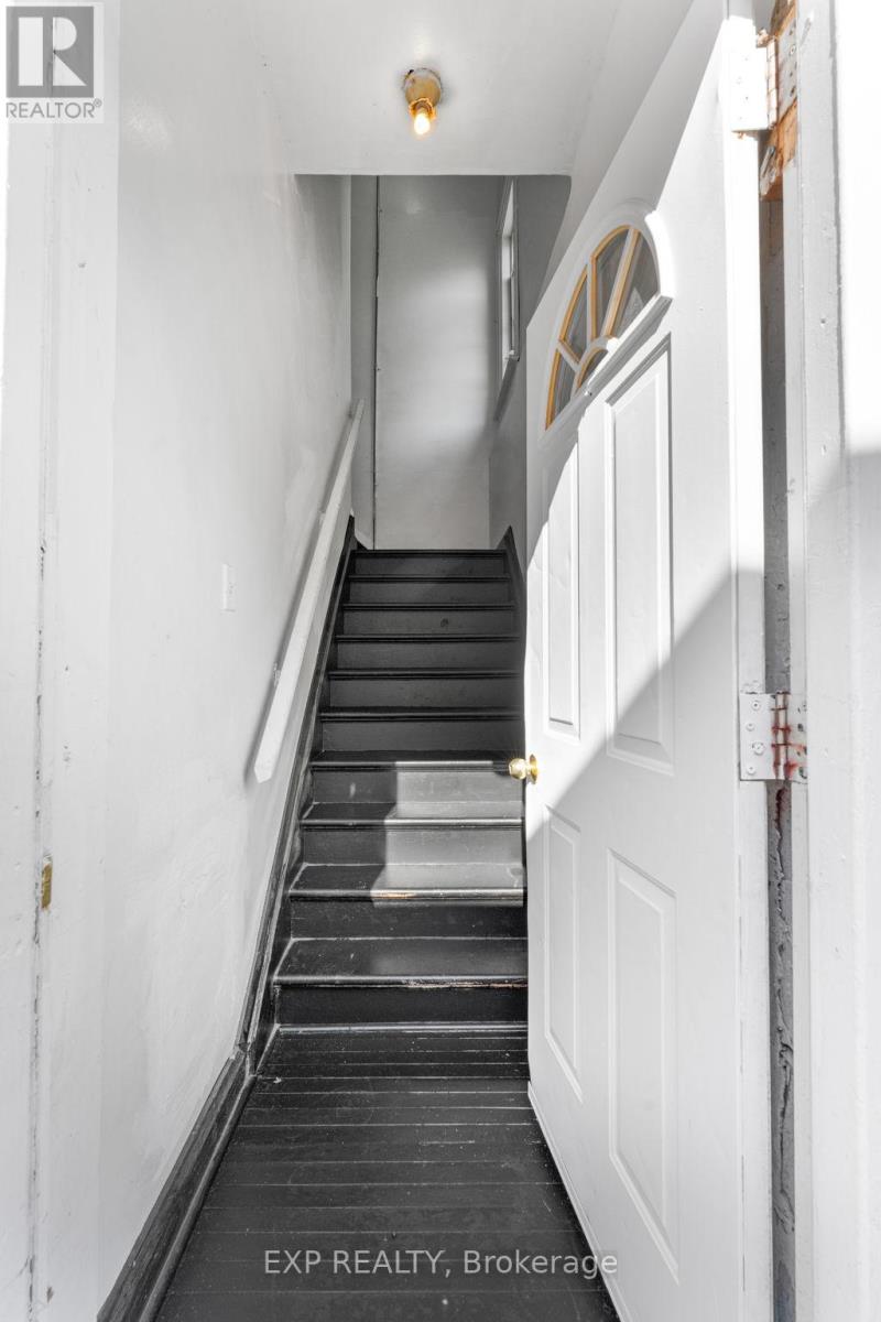Photo 1 of 4553 Ferguson Street, Niagara Falls ON