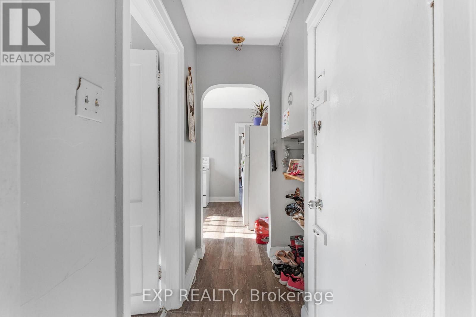 Photo 9 of 4553 Ferguson Street, Niagara Falls ON