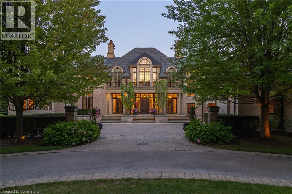 Photo 5 of 2054 Lakeshore Road E, Oakville ON