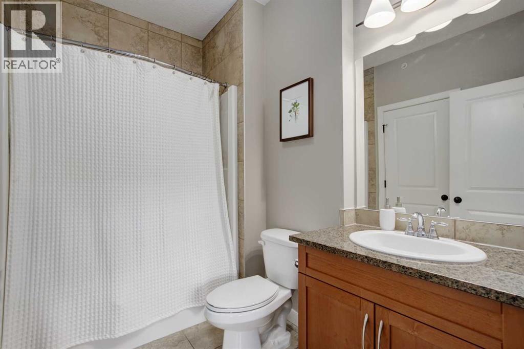 Single Family House for Sale in   Aspenmont Heights SW Aspen Woods Calgary 
