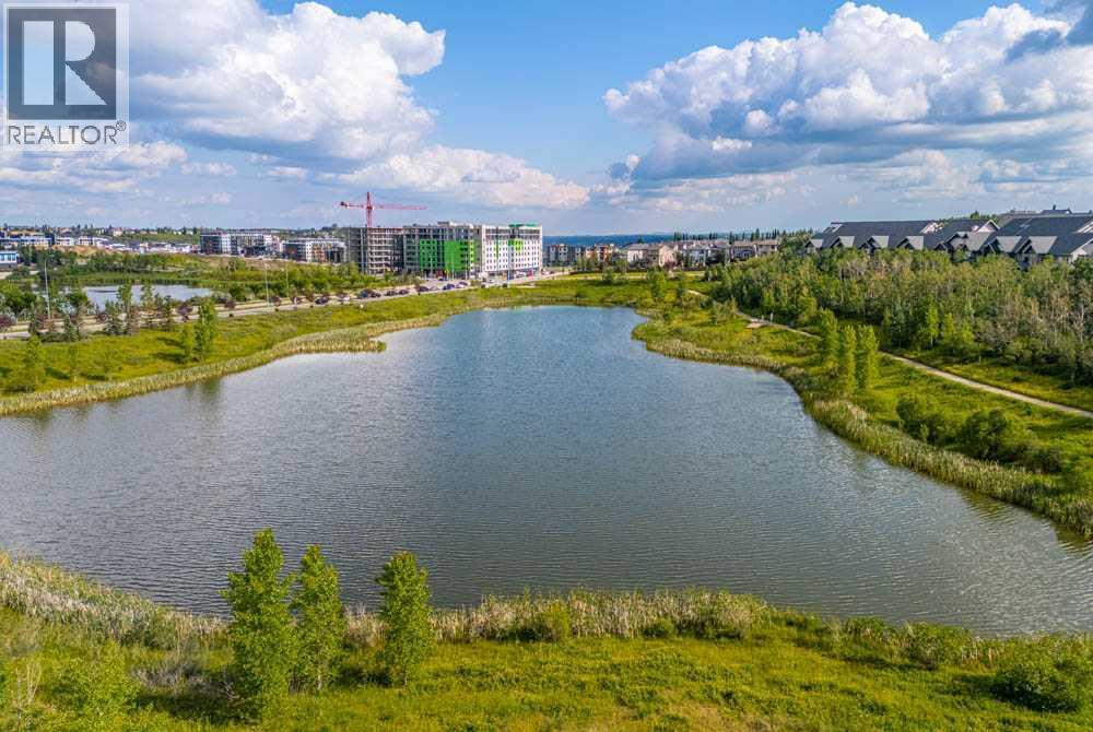 Single Family House for Sale in   Aspenmont Heights SW Aspen Woods Calgary 