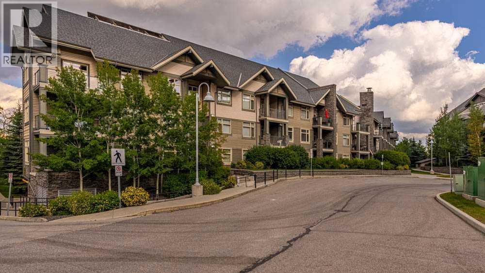 Single Family House for Sale in   Aspenmont Heights SW Aspen Woods Calgary 