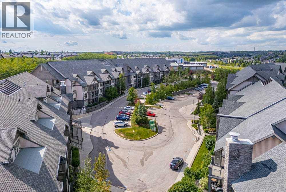 Single Family House for Sale in   Aspenmont Heights SW Aspen Woods Calgary 
