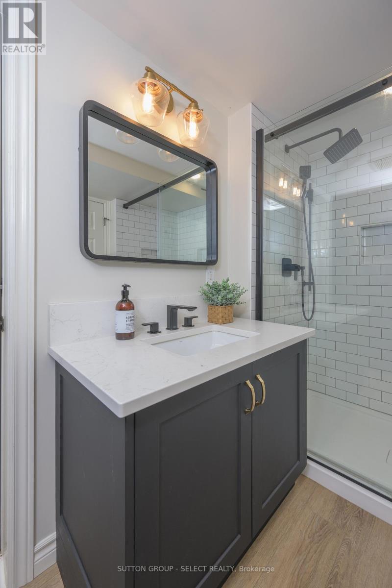 Photo 26 of 198 Byron Avenue, Thames Centre ON