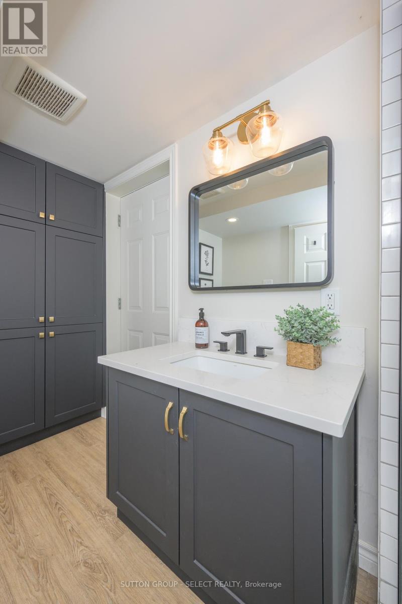 Photo 28 of 198 Byron Avenue, Thames Centre ON