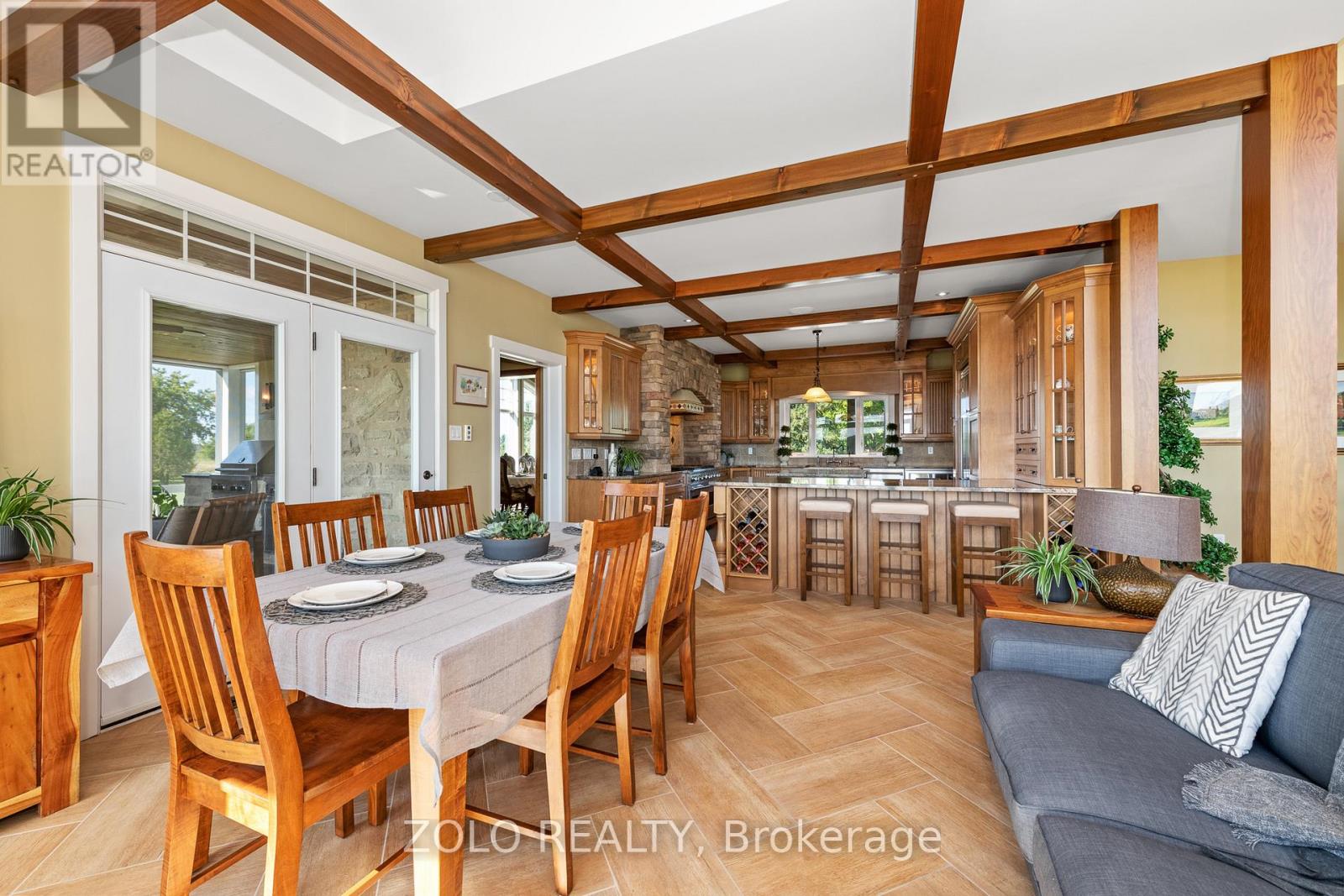 Photo 8 of 2659 River Road, Ottawa ON