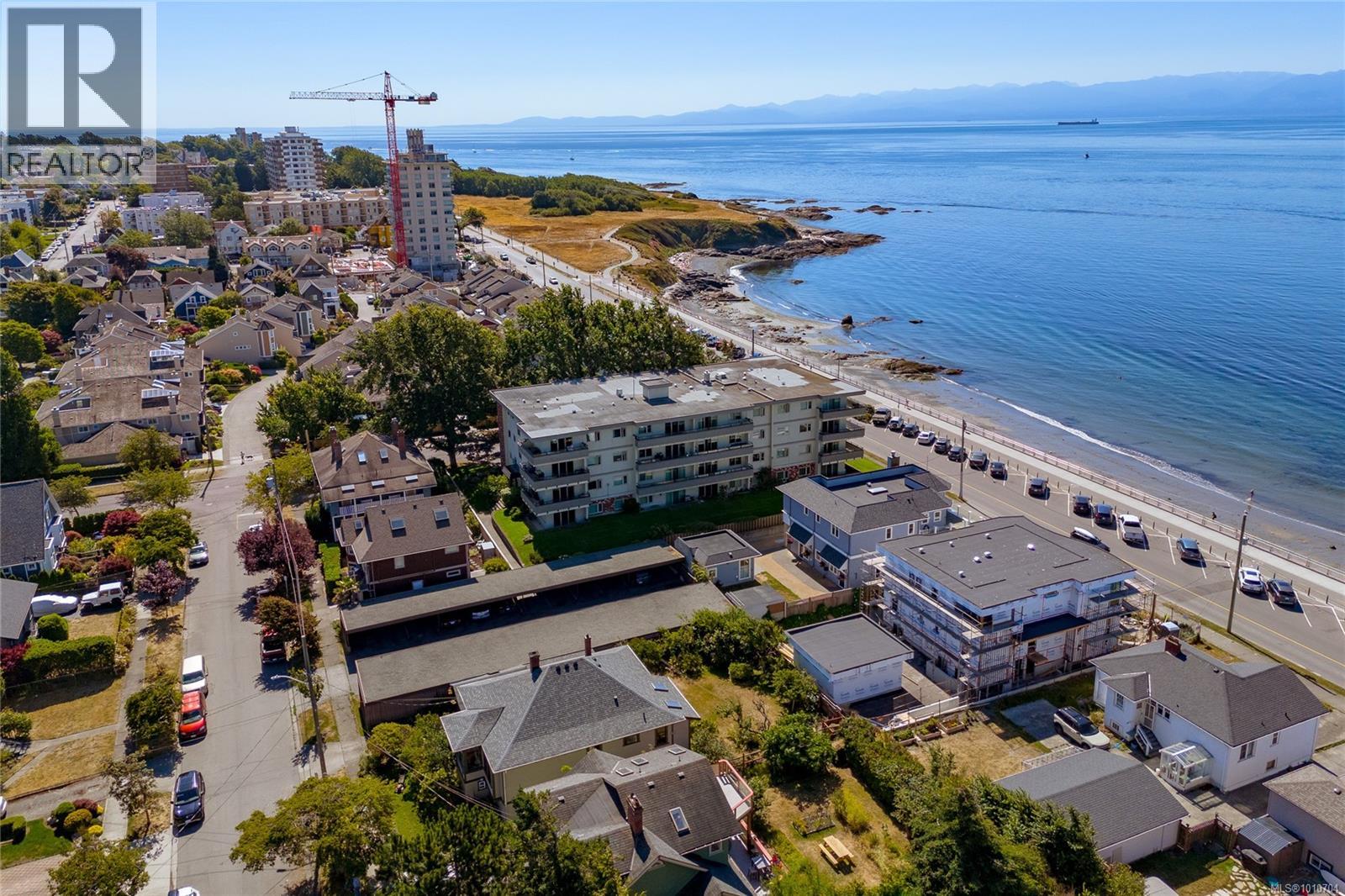 207 360 Dallas Road, Victoria