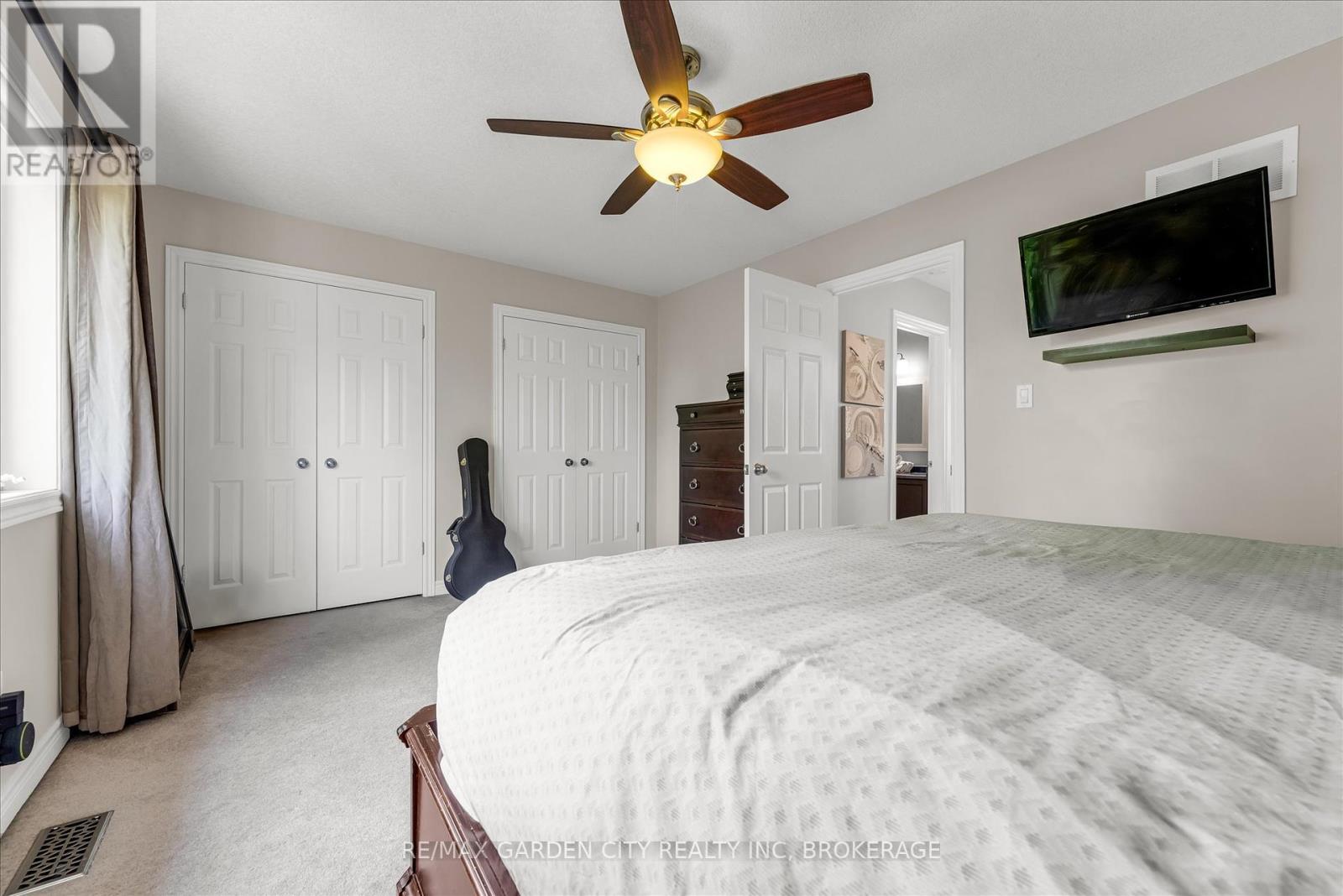 Photo 15 of 12 Chloe Street, St Catharines ON