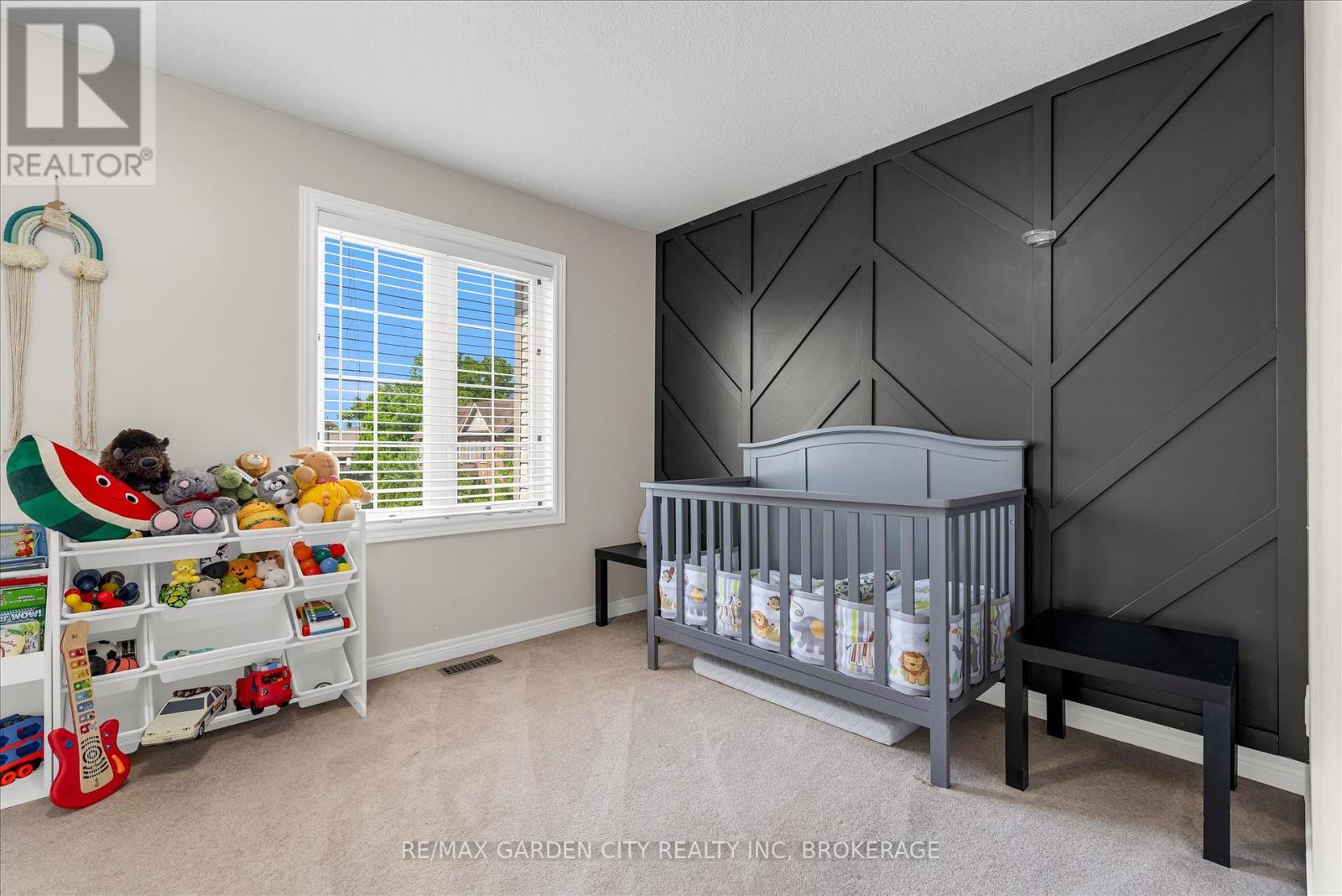 Photo 17 of 12 Chloe Street, St Catharines ON