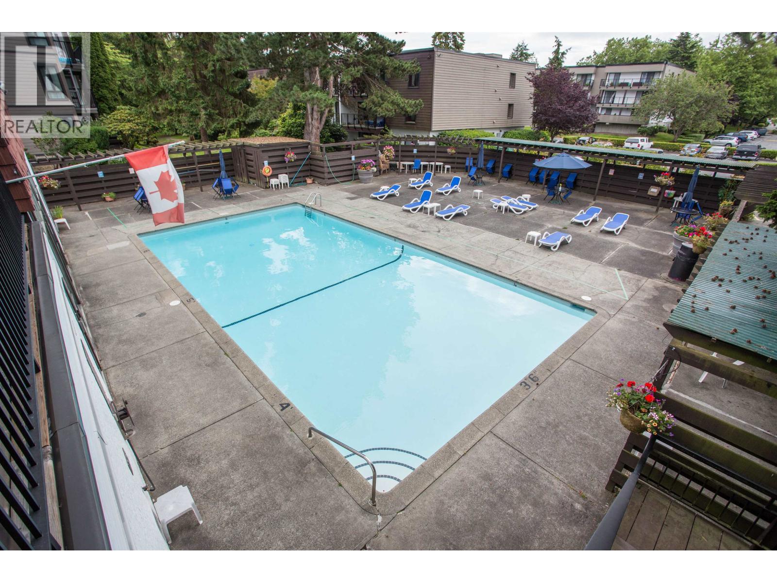 Photo 25 of 121 8860 No 1 Road, Richmond BC