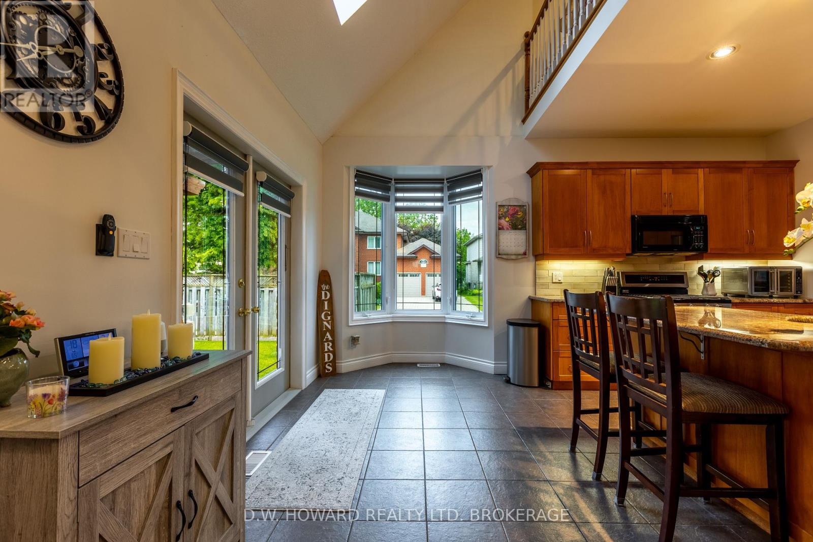 Photo 19 of 45 Westwood Drive, Port Colborne ON