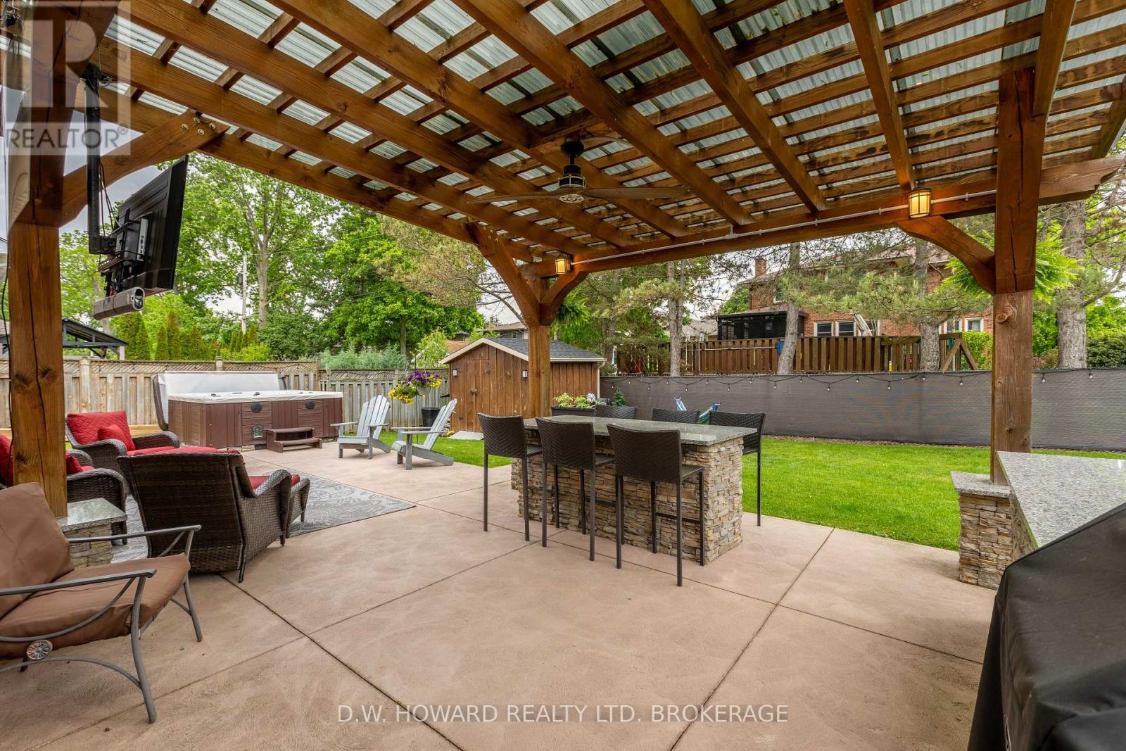 Photo 38 of 45 Westwood Drive, Port Colborne ON