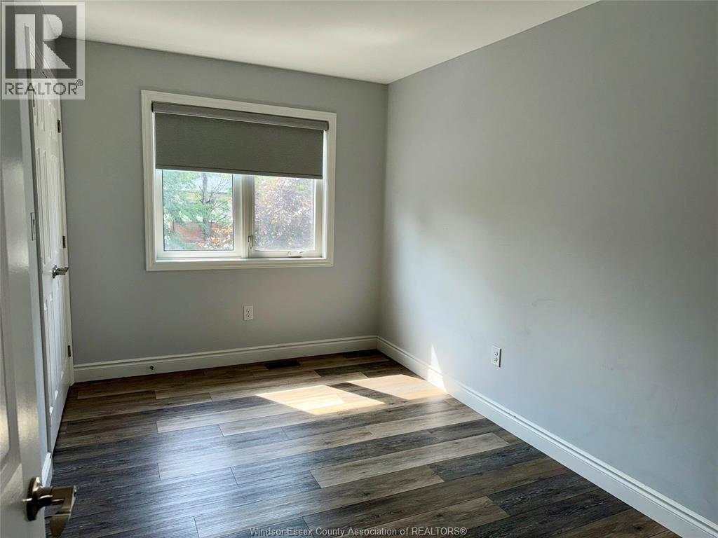 Photo 8 of 204 Beechwood Unit 2, Lakeshore ON