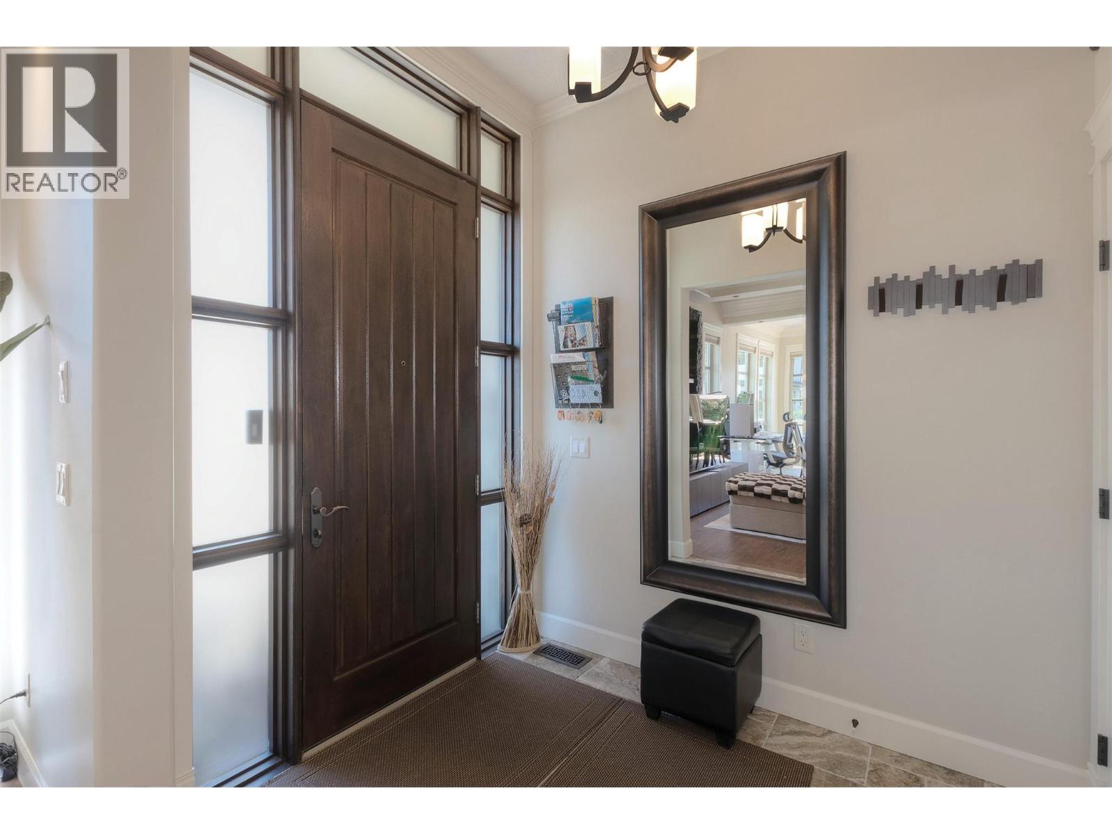  2575 Abbott Street, Kelowna