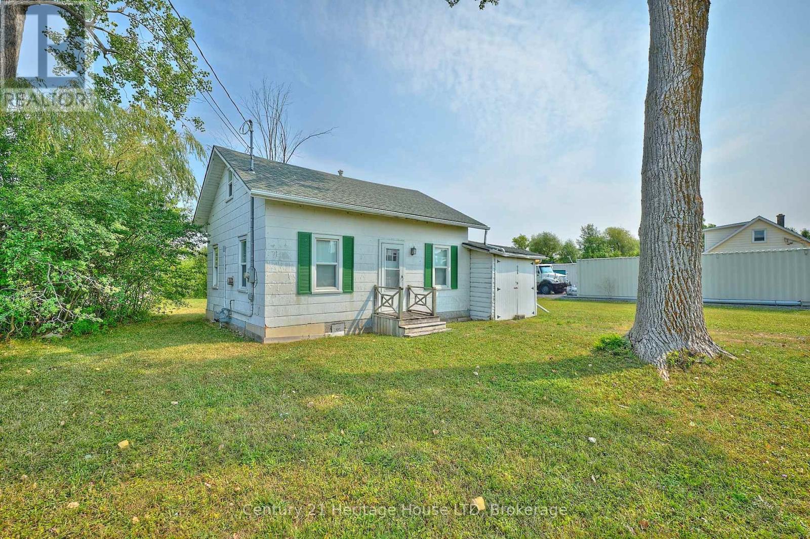 Photo 5 of 938 Garrison Road, Fort Erie ON