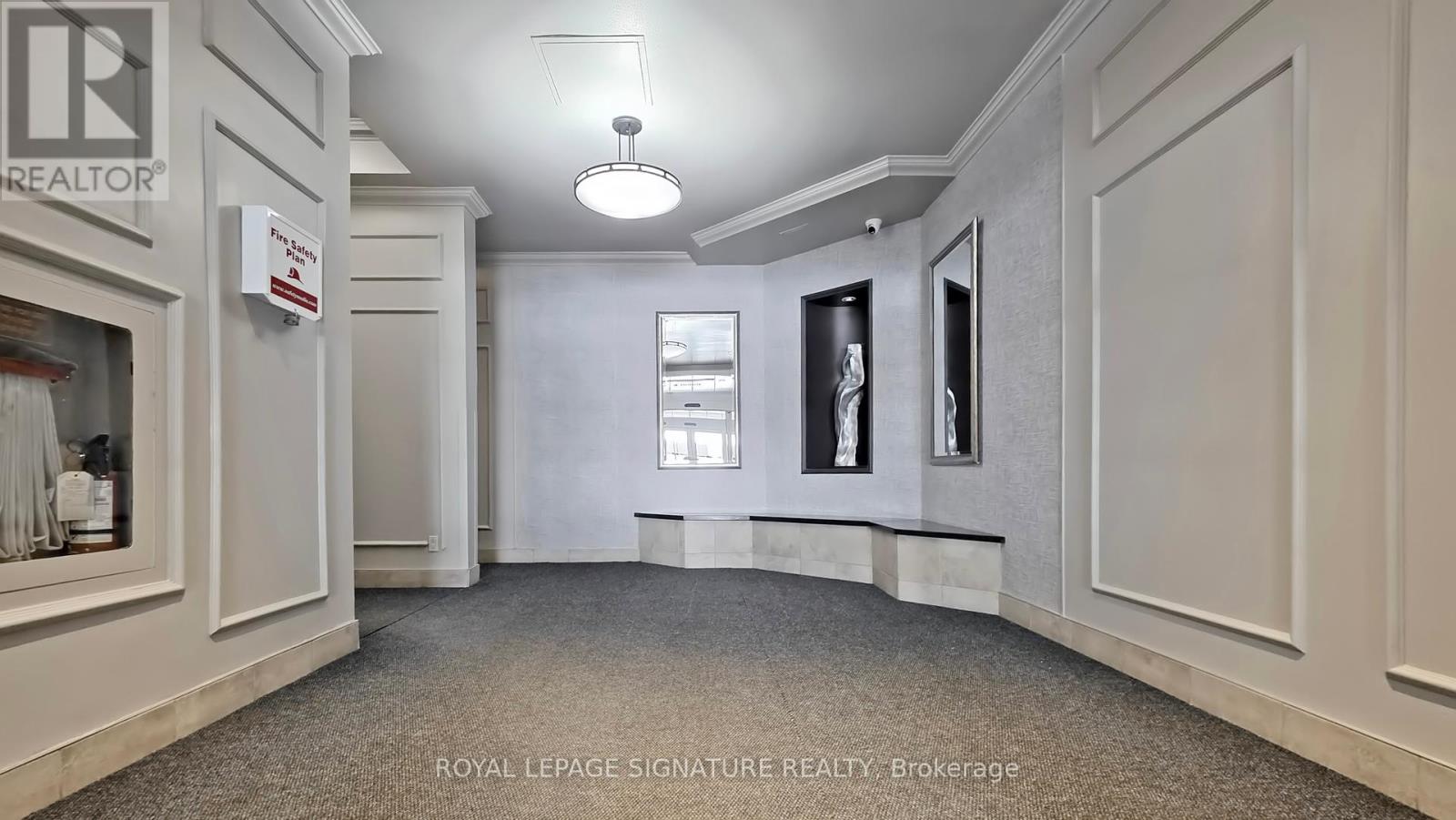 Photo 23 of 609 120 St Patrick Street, Toronto ON