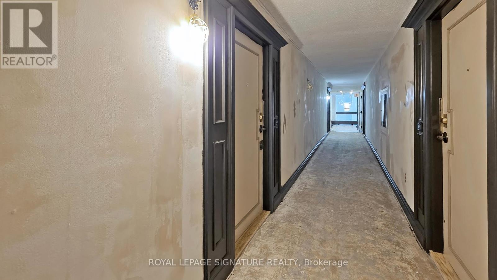 Photo 1 of 609 120 St Patrick Street, Toronto ON