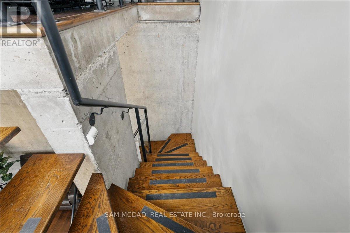 Photo 21 of 204 42 Camden Street, Toronto ON