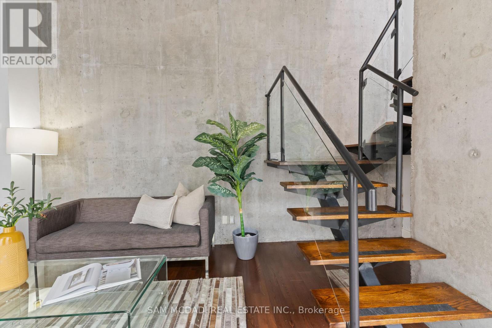 Photo 22 of 204 42 Camden Street, Toronto ON