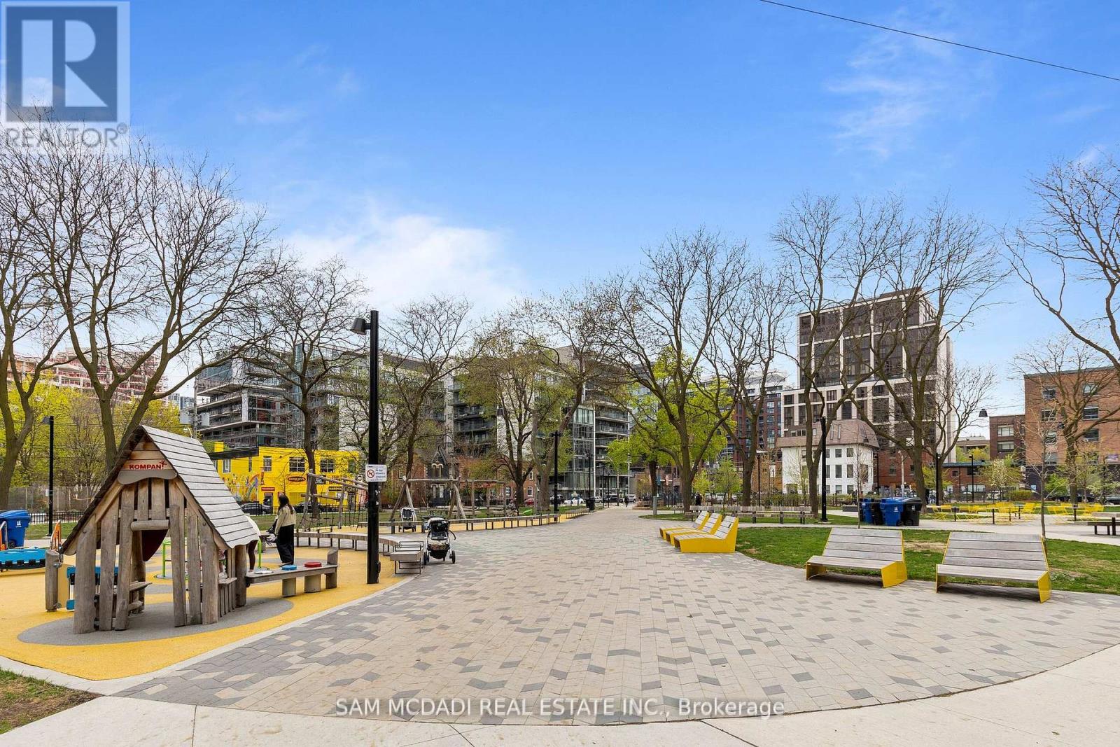 Photo 35 of 204 42 Camden Street, Toronto ON