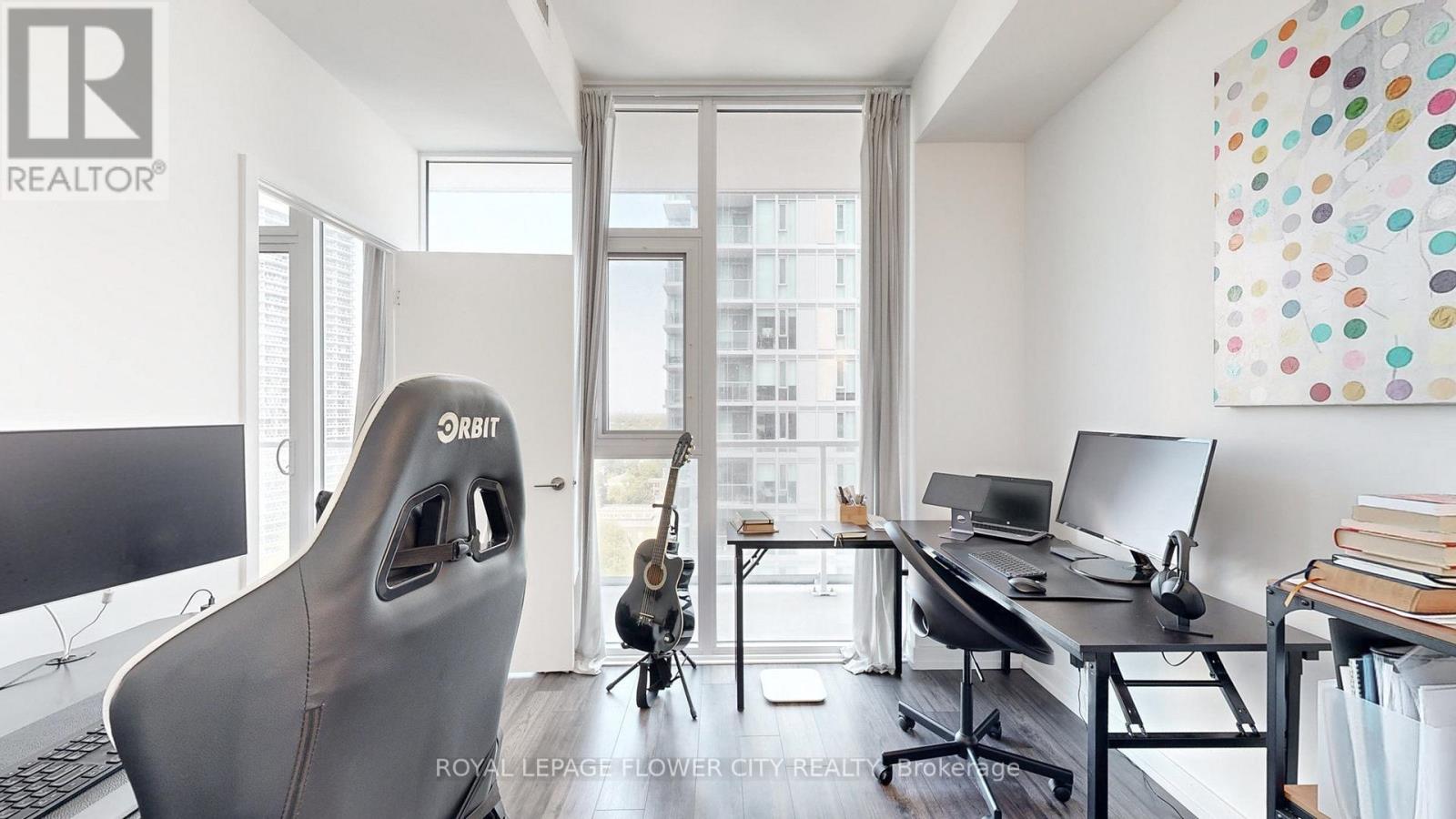 Photo 17 of 1101 33 Helendale Avenue, Toronto ON
