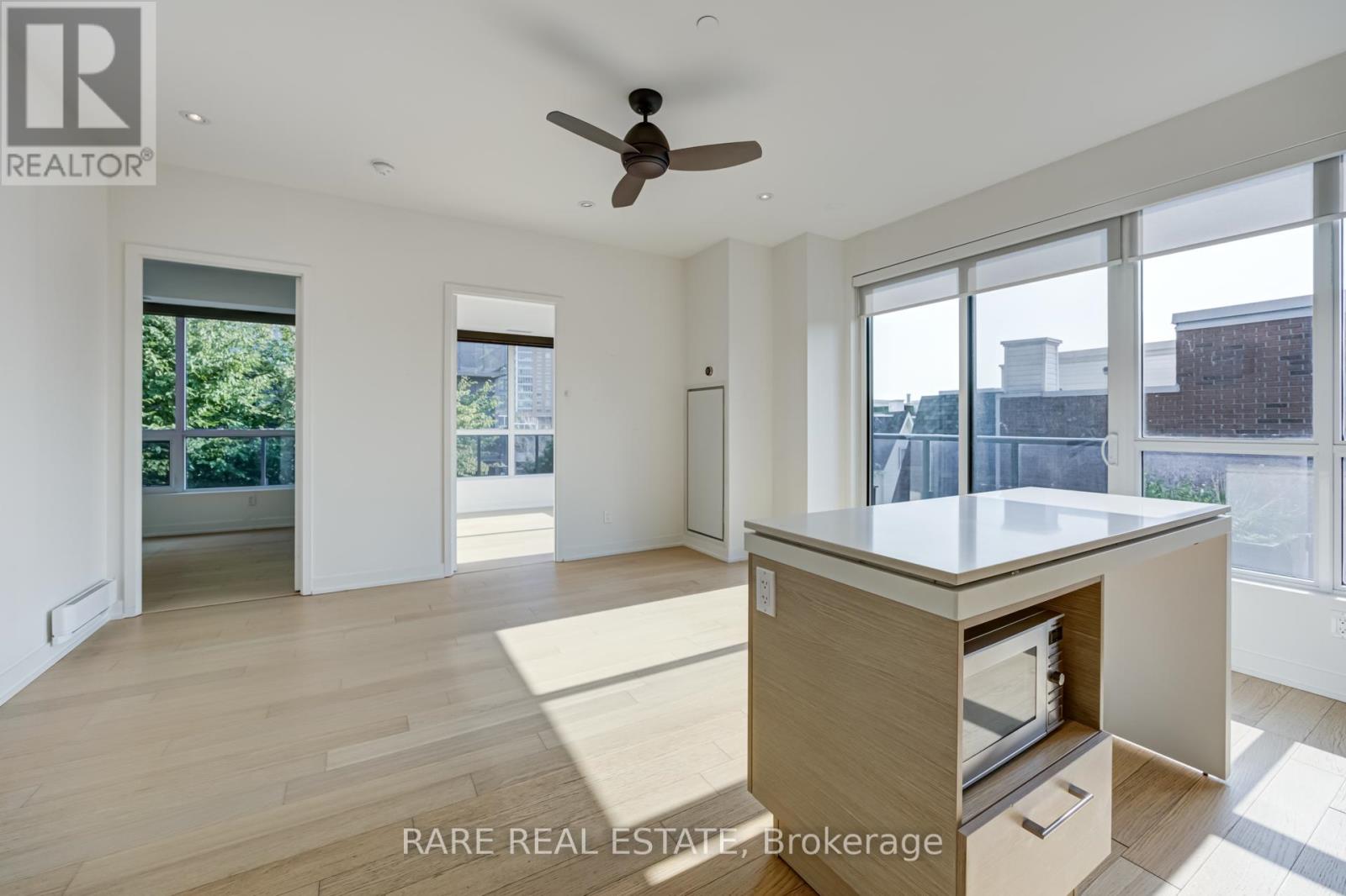Photo 32 of 458 1030 King Street W, Toronto ON