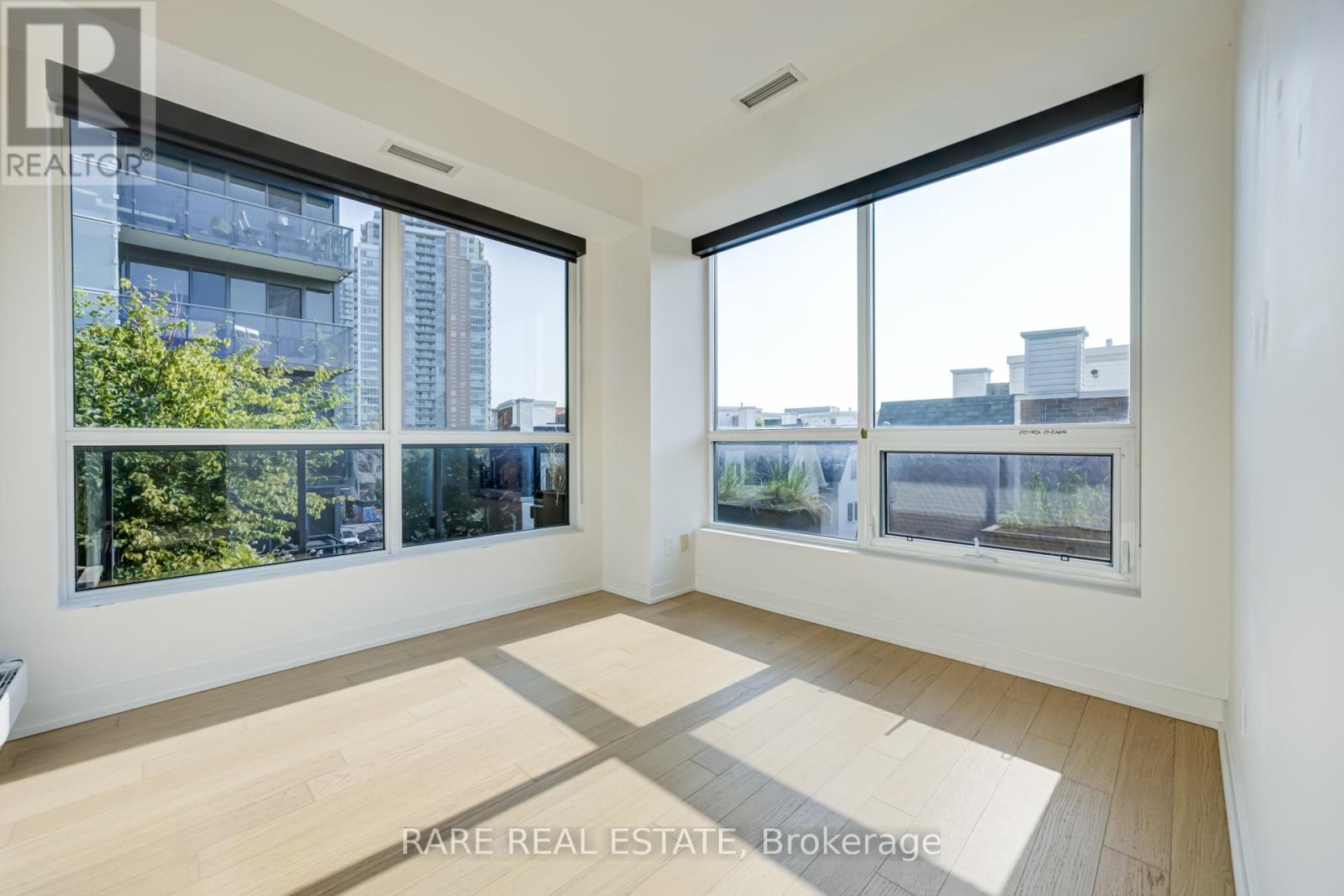 Photo 35 of 458 1030 King Street W, Toronto ON
