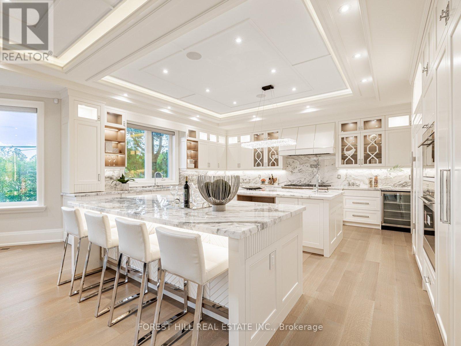 Photo 40 of 39 Rippleton Road, Toronto ON