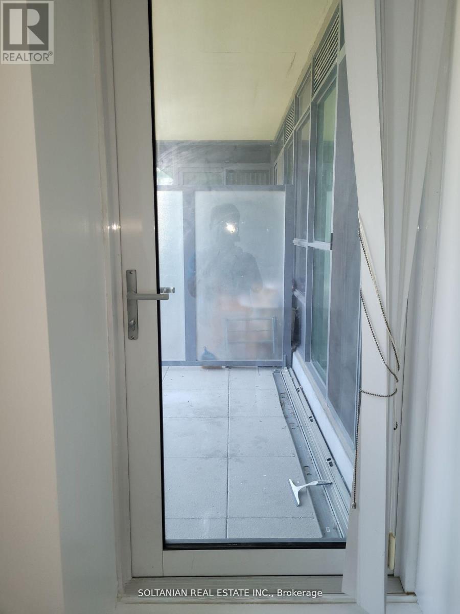 Photo 16 of 116 5162 Yonge Street, Toronto ON