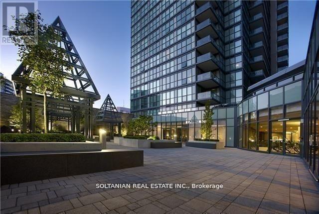 Photo 2 of 116 5162 Yonge Street, Toronto ON