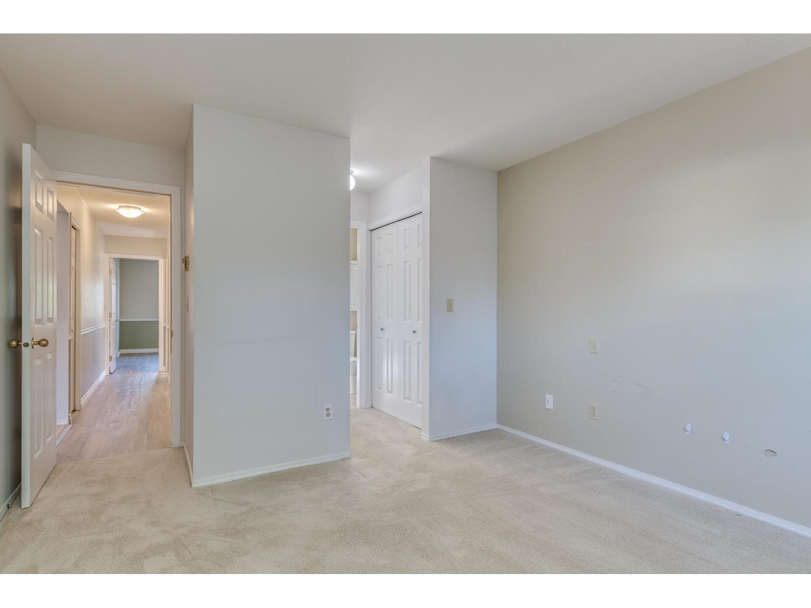 Photo 18 of 56 6467 197 Street, Langley BC