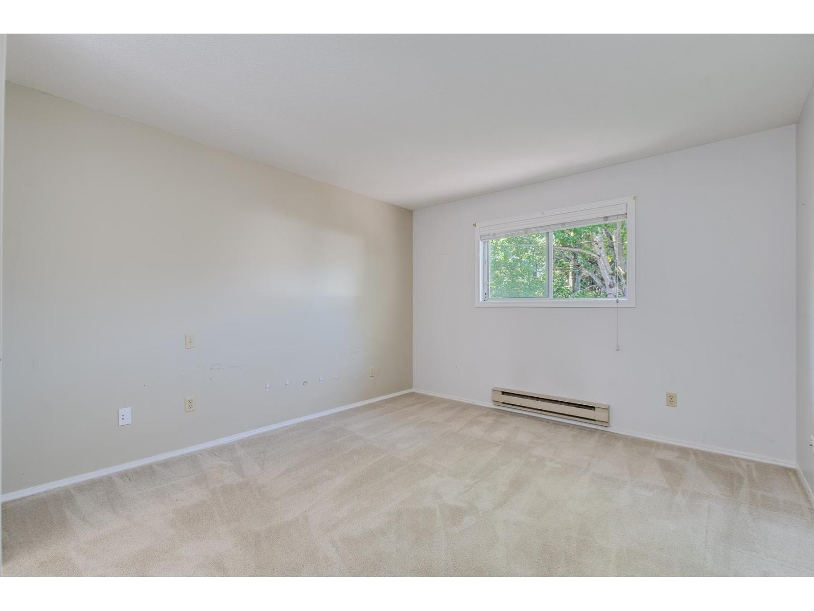 Photo 17 of 56 6467 197 Street, Langley BC