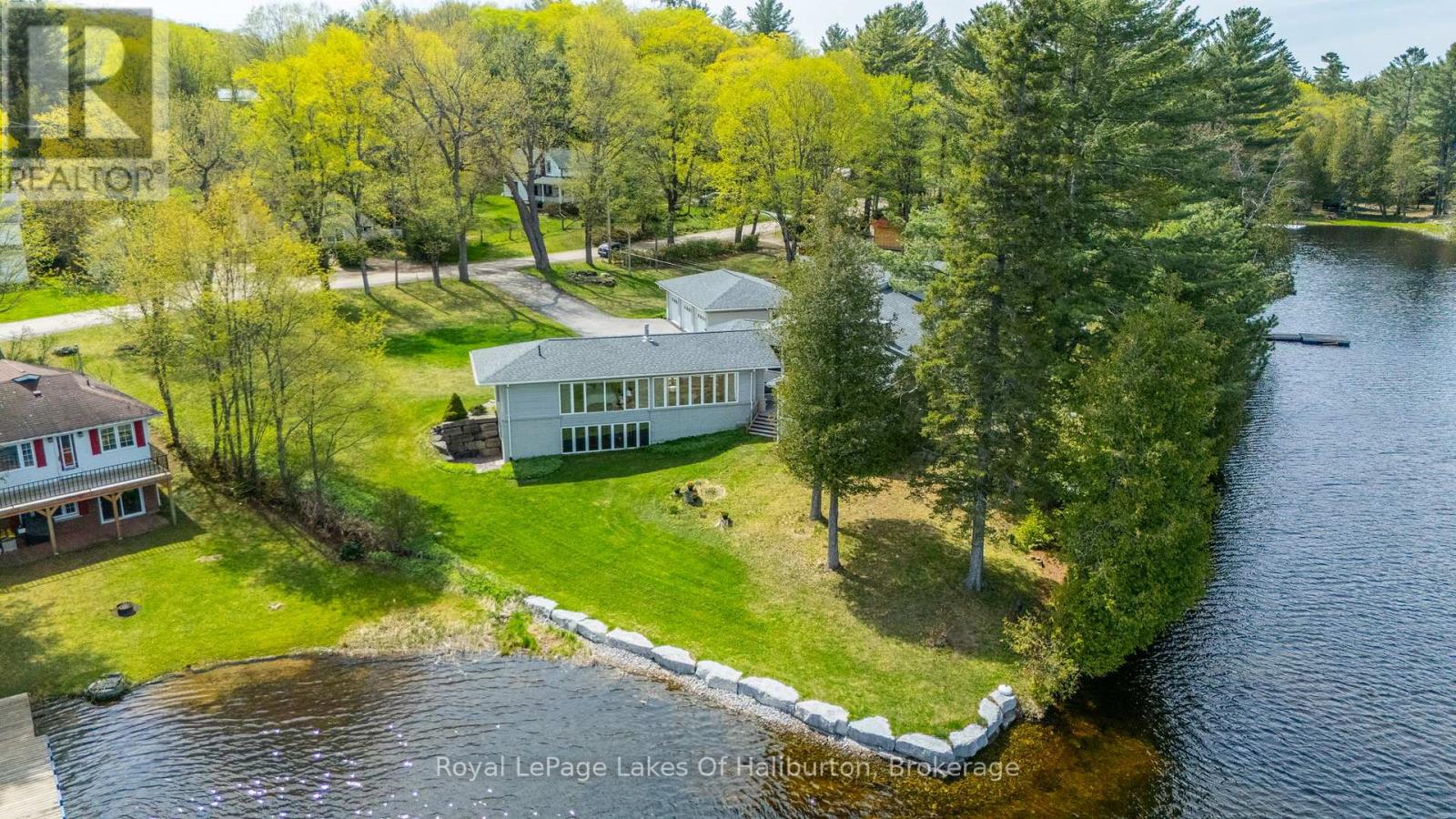 Single Family House Bungalow for Sale in  PIONEER ROAD Highlands East (Glamorgan) 