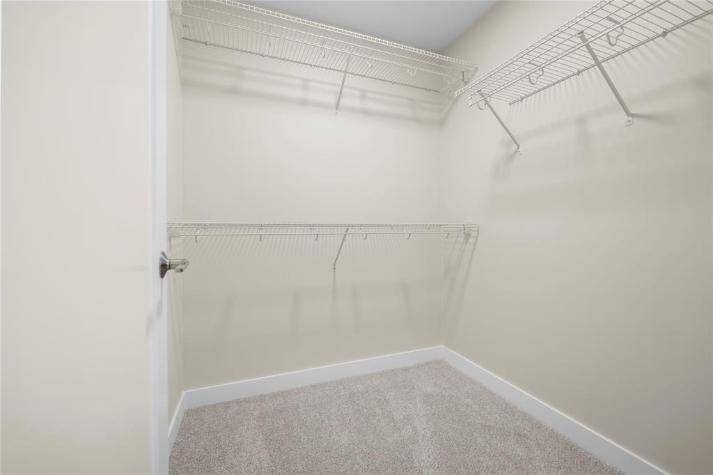 Photo 18 of 221 Kingshead Road, Niverville MB